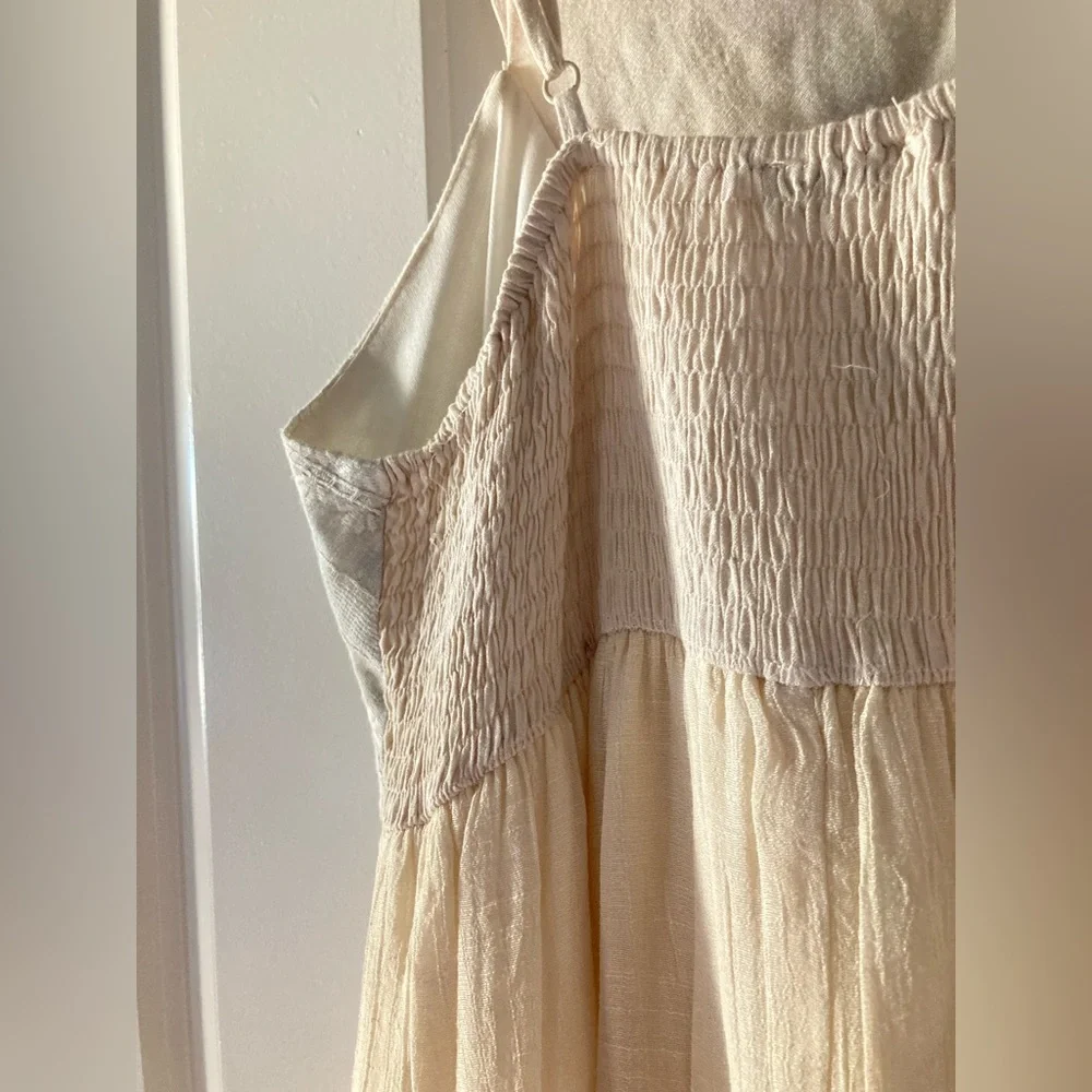 Flying Tomato 🍅 Women’s Maxi Dress - Picture 4 of 5